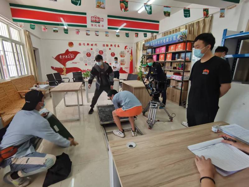 追星女孩心理学分析报告：城区广告片拍摄公司揭秘饭圈应援式传播逻辑